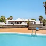 Semesterbostad For Lanzarote Holidays House *