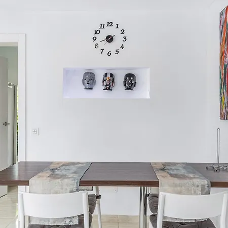 Dom wakacyjny For Lanzarote Holidays House *